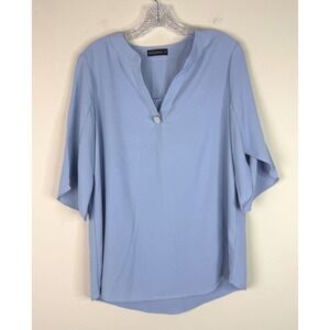 FUNLINGO Blouse Women Medium Blue V-Neck Button Short Sleeve Pleated Back Top